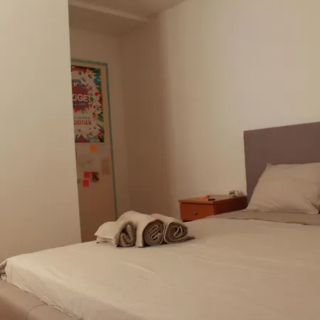 Guest house Sobe Dejan